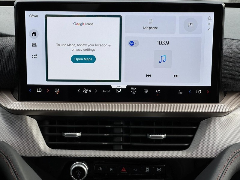 Ford Explorer Vehicle Image 10