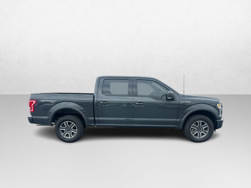 Ford F-150 Vehicle Full-screen Gallery Image 02