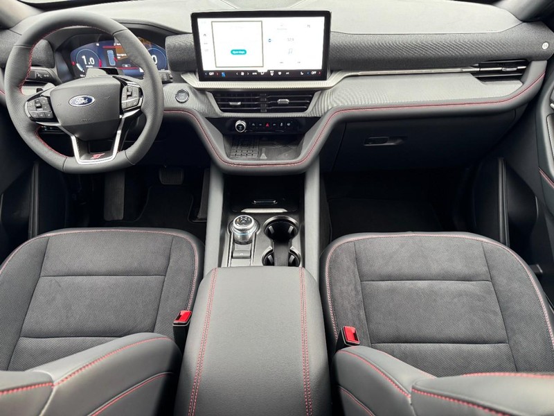 Ford Explorer Vehicle Image 07