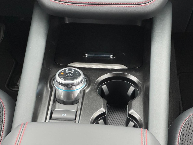 Ford Explorer Vehicle Image 10