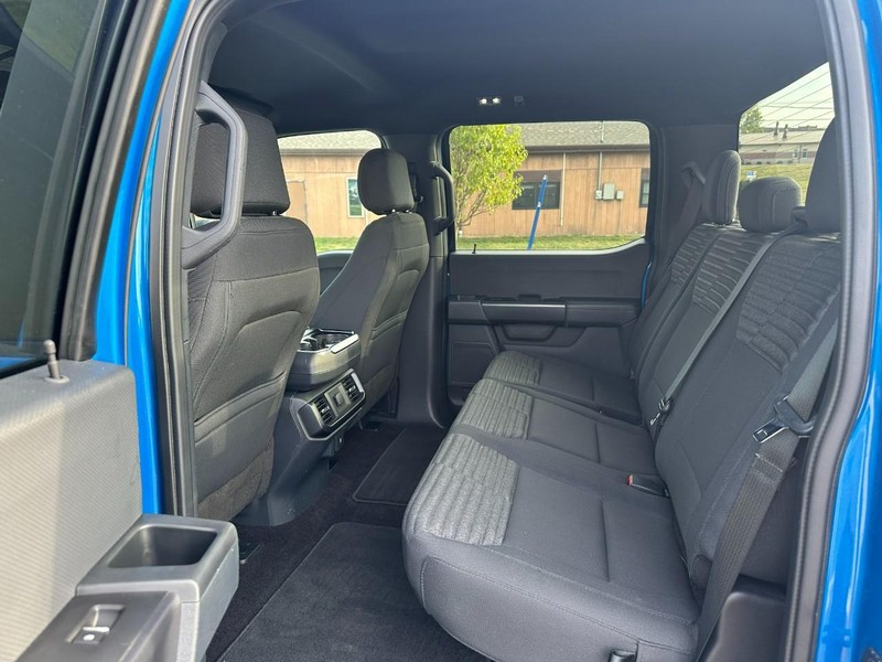 Ford F-150 Vehicle Image 10