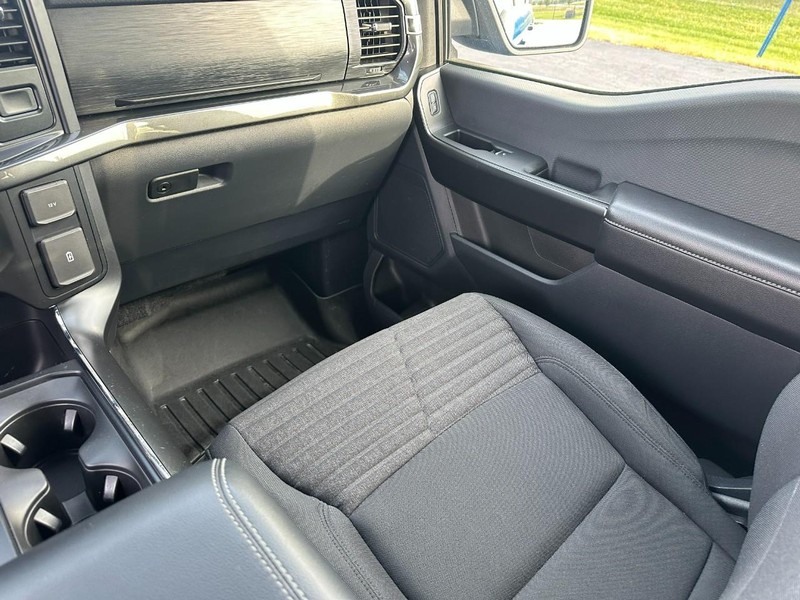 Ford F-150 Vehicle Image 15