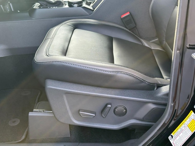 Ford Bronco Vehicle Image 10