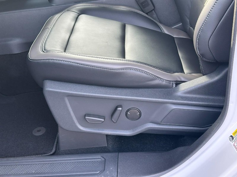 Ford Bronco Vehicle Image 10