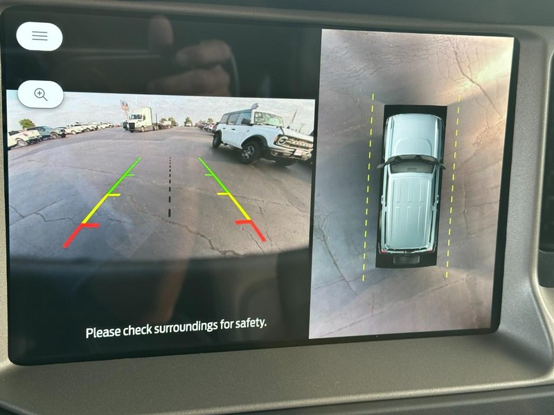 Ford Bronco Vehicle Image 16