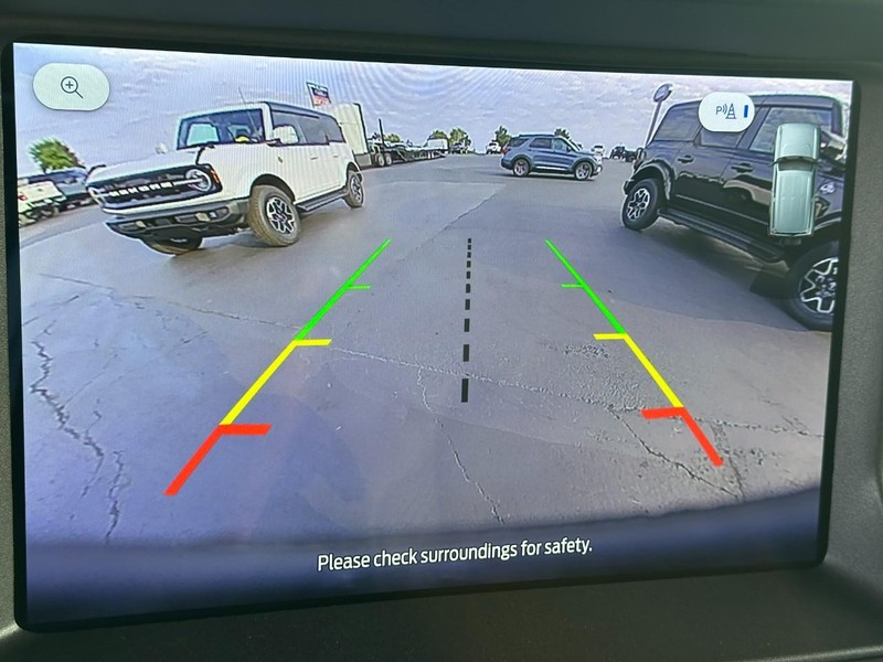 Ford Bronco Vehicle Image 16