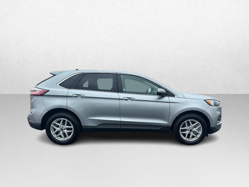 Ford Edge Vehicle Image 02