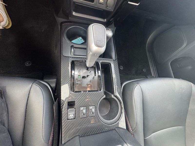 Toyota 4Runner Vehicle Image 27