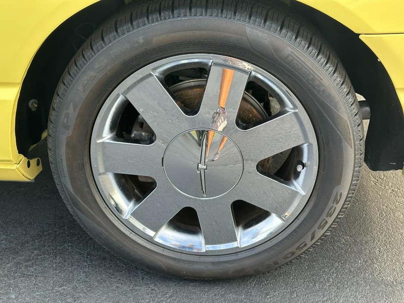 Ford Thunderbird Vehicle Image 06