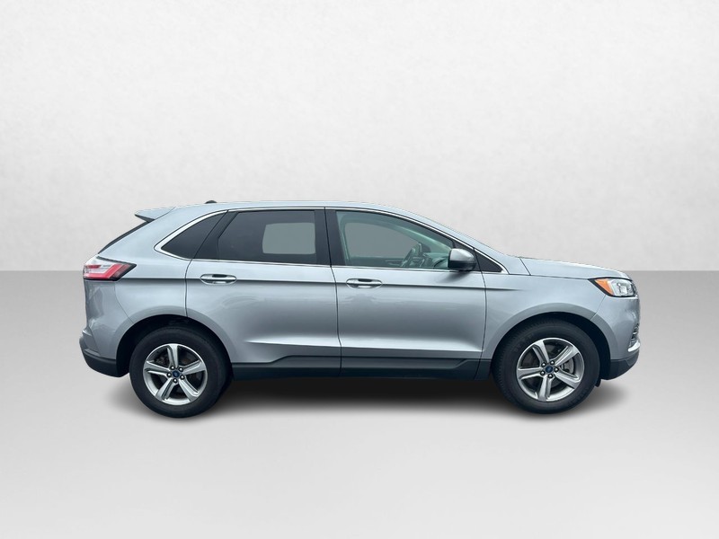 Ford Edge Vehicle Image 02