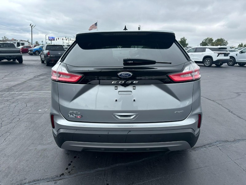 Ford Edge Vehicle Image 04