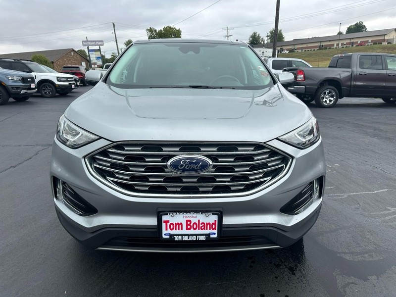 Ford Edge Vehicle Image 09