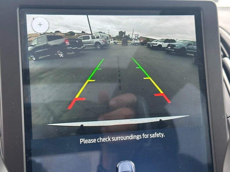 Ford Edge Vehicle Image 23