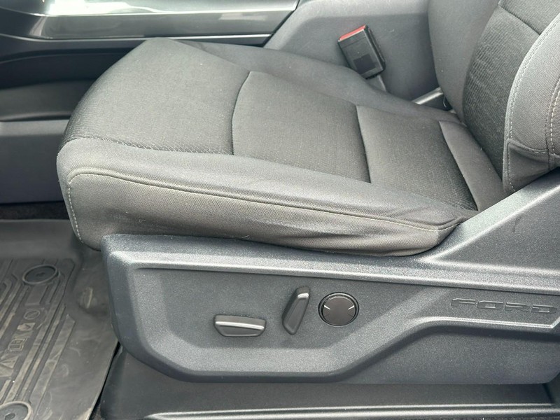 Ford F-150 Vehicle Image 17