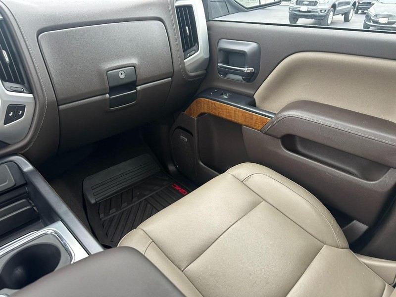 GMC Sierra 1500 Vehicle Image 16