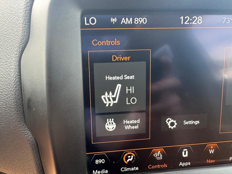 Jeep Renegade Vehicle Image 20