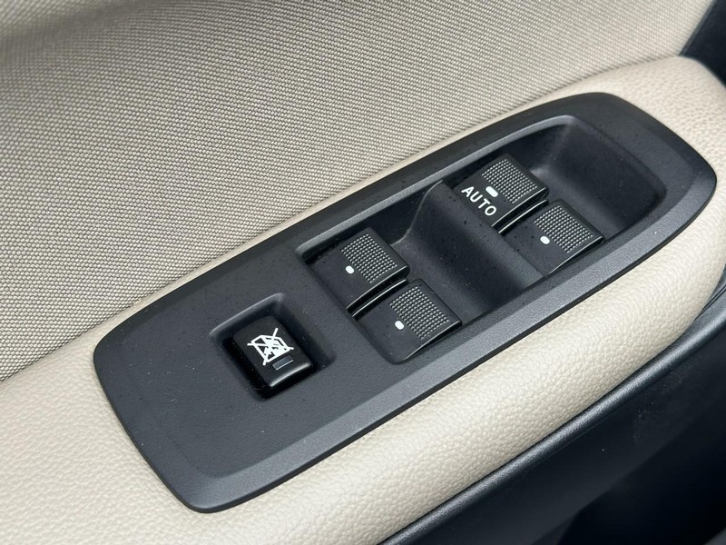 Ford Ranger Vehicle Image 16