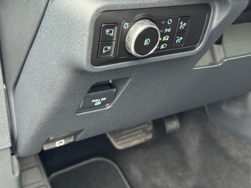 Ford Bronco Vehicle Image 13