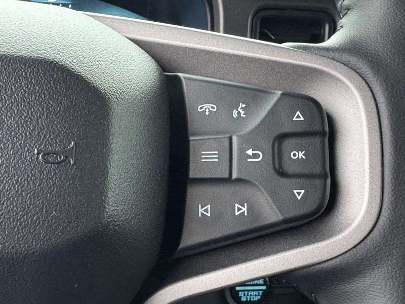 Ford Bronco Vehicle Image 15