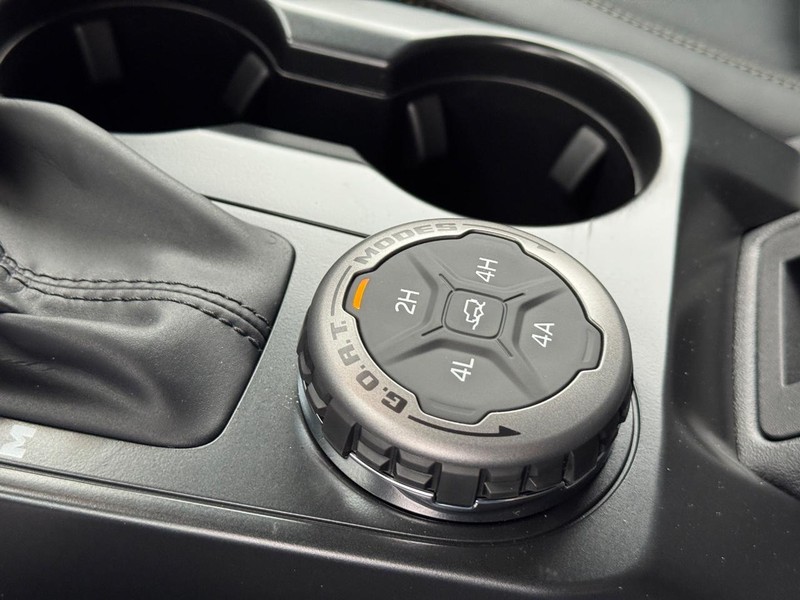 Ford Bronco Vehicle Image 19