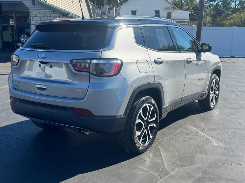 Jeep Compass Vehicle Image 07