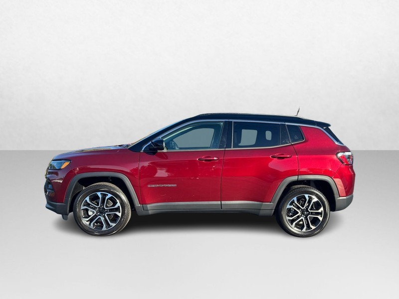 Jeep Compass Vehicle Image 02