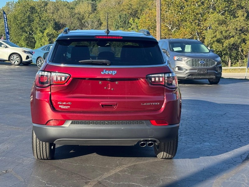 Jeep Compass Vehicle Image 04