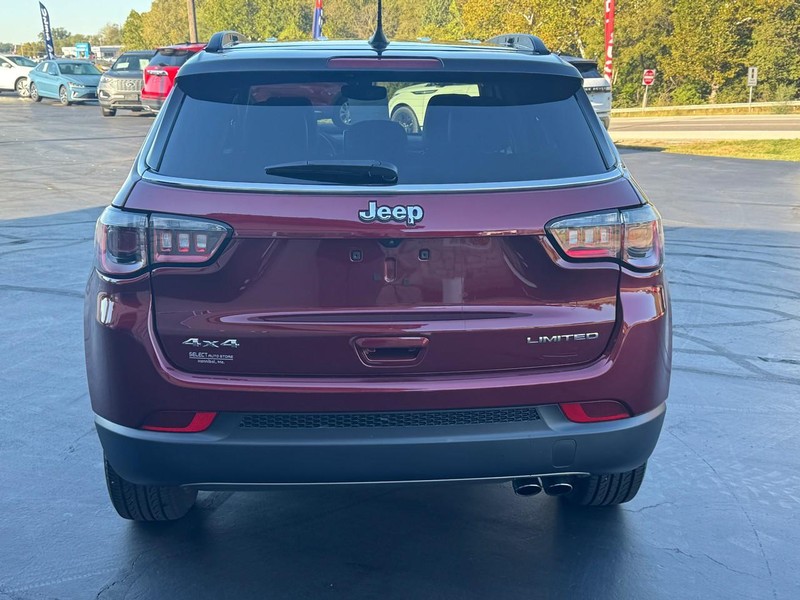 Jeep Compass Vehicle Image 09