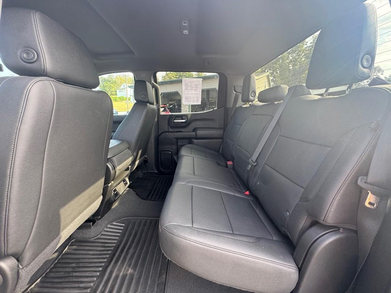 Chevrolet Silverado 1500 Vehicle Image 11