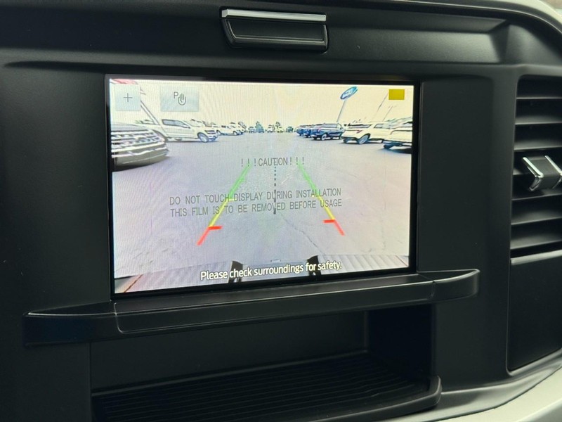 Ford Super Duty F-250 SRW Vehicle Image 16