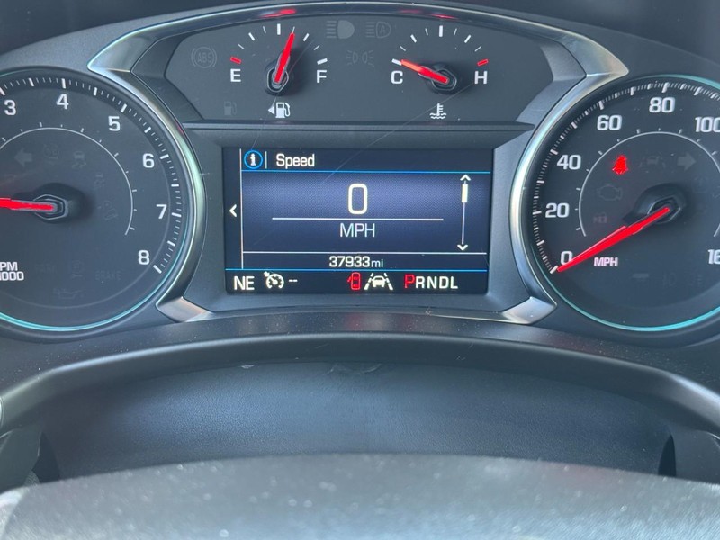Chevrolet Equinox Vehicle Image 19