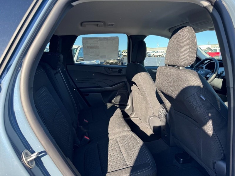 Ford Escape Vehicle Image 05