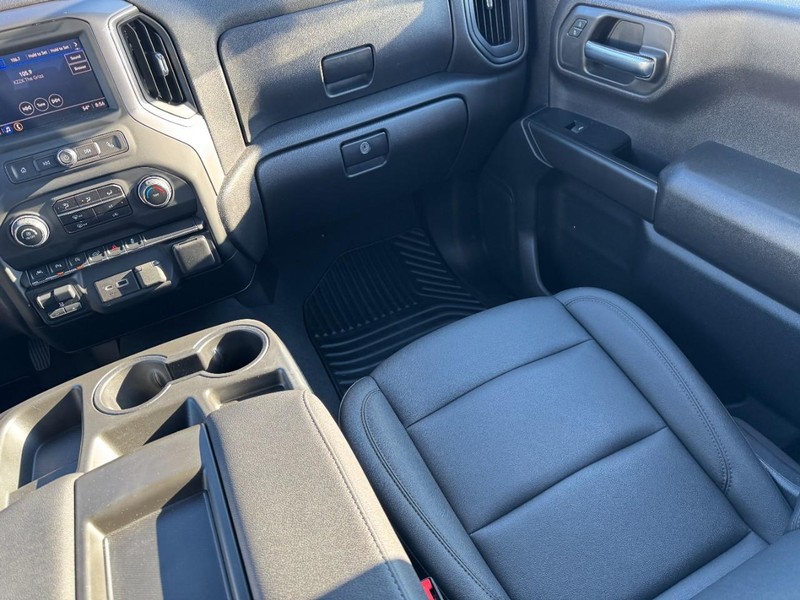 Chevrolet Silverado 1500 Vehicle Image 15