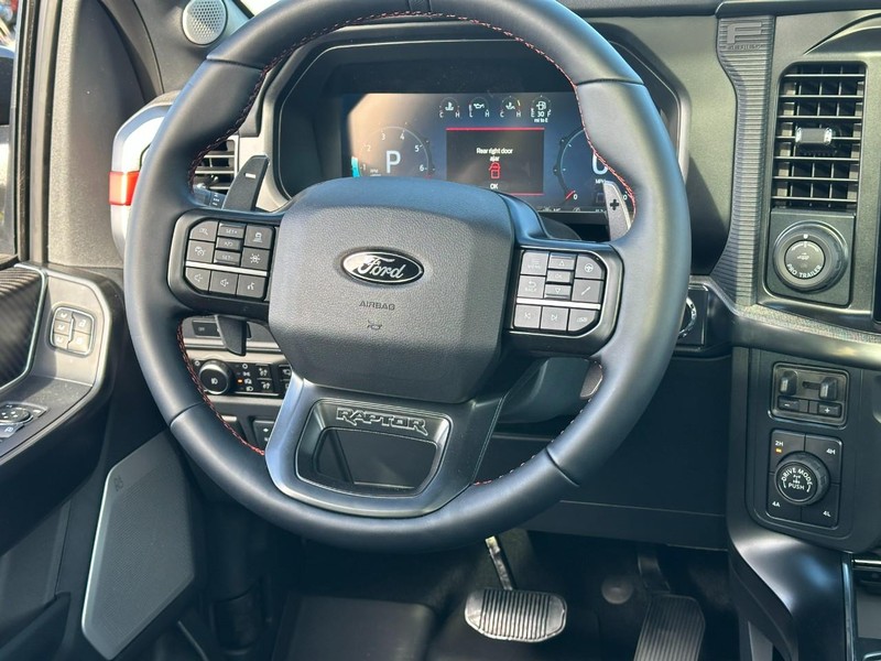 Ford F-150 Vehicle Image 08