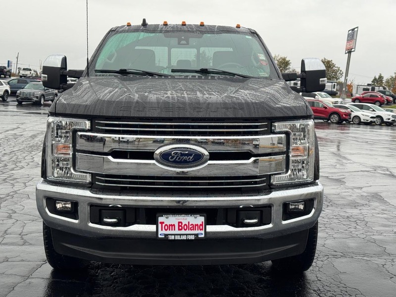 Ford Super Duty F-250 SRW Vehicle Image 09