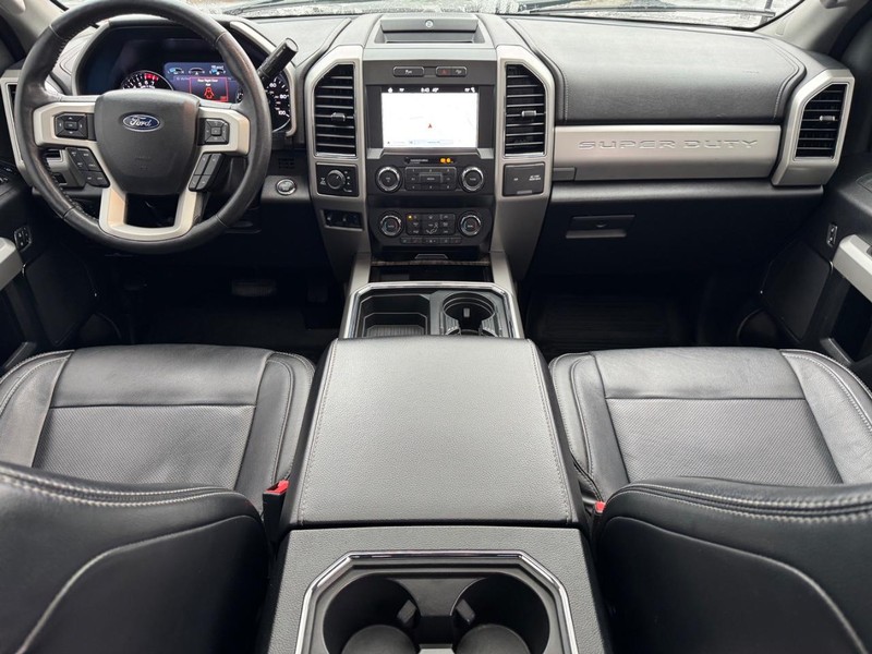 Ford Super Duty F-250 SRW Vehicle Image 11