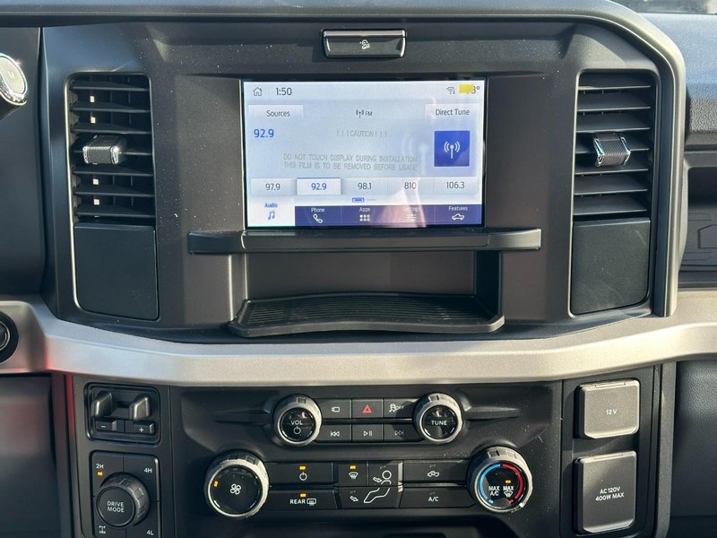 Ford Super Duty F-350 SRW Vehicle Image 07