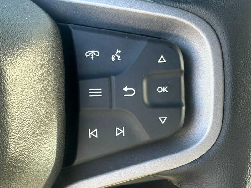 Ford Bronco Vehicle Image 11