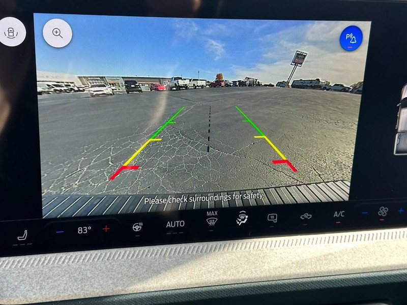 Ford Maverick Vehicle Image 13