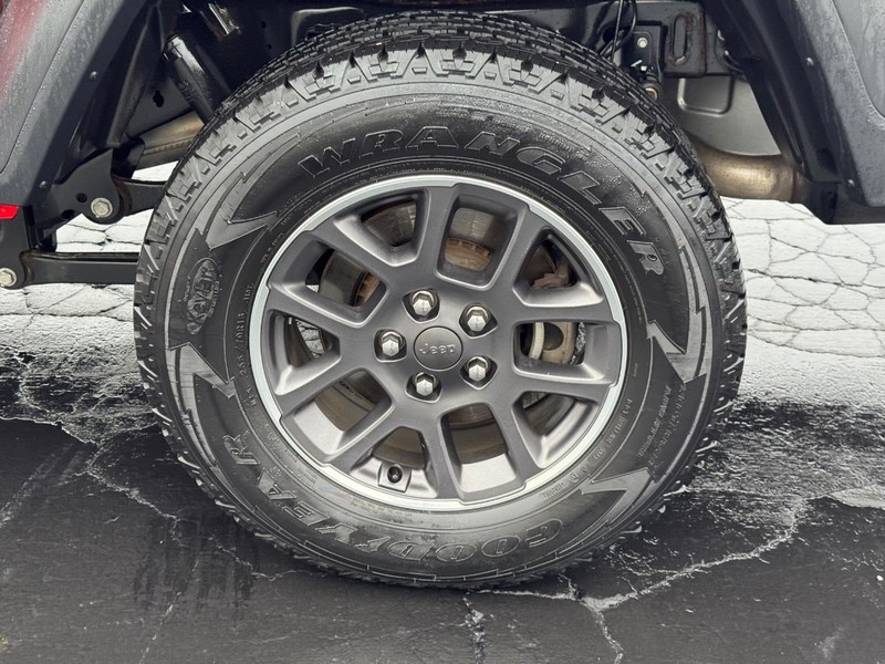 Jeep Gladiator Vehicle Image 07