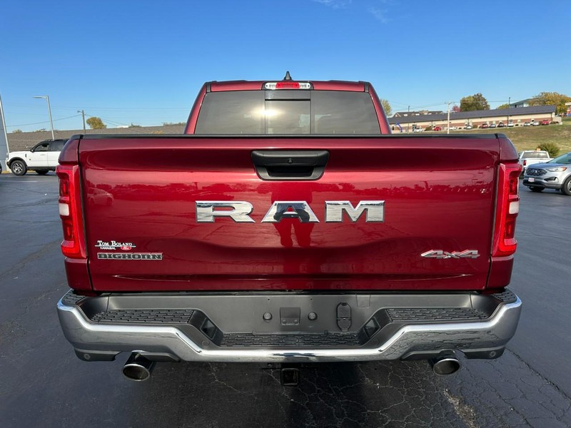 Ram 1500 Vehicle Image 04