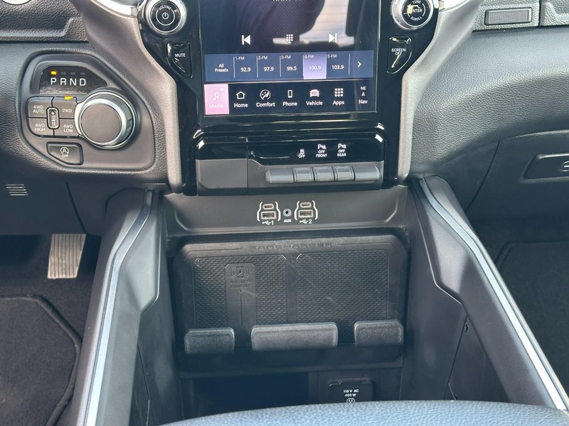 Ram 1500 Vehicle Image 14