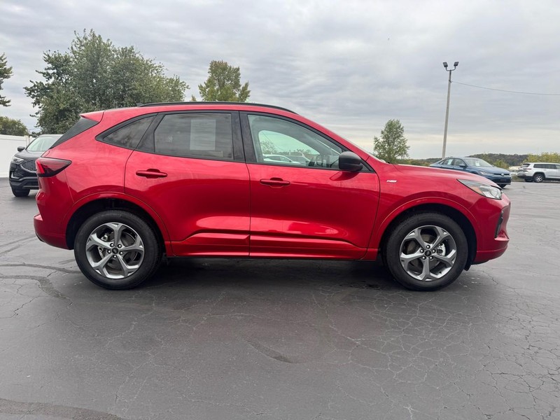 Ford Escape Vehicle Image 05