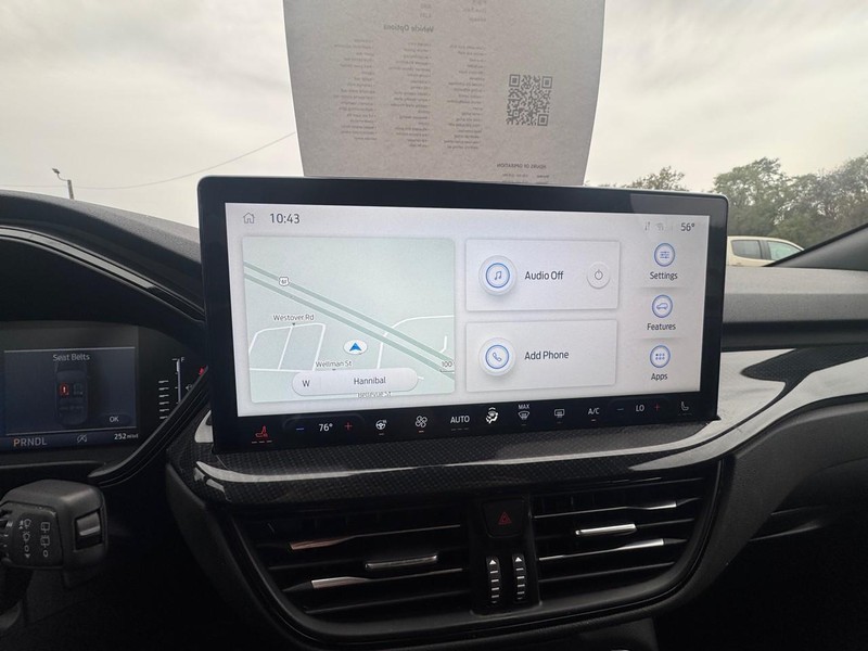 Ford Escape Vehicle Image 19