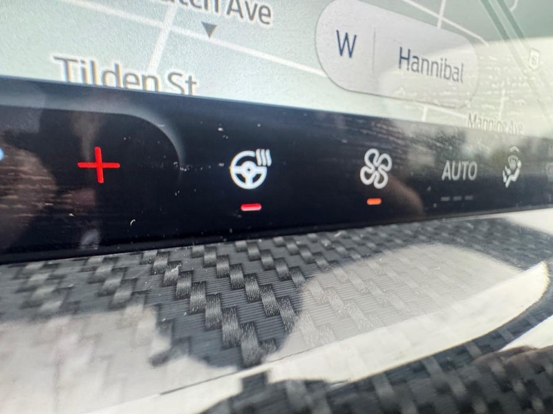 Ford Escape Vehicle Image 21