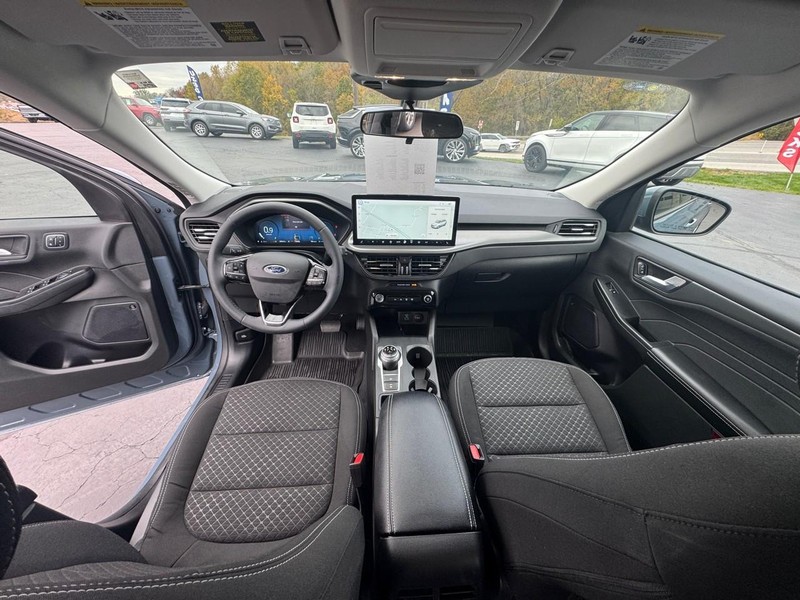 Ford Escape Vehicle Image 08