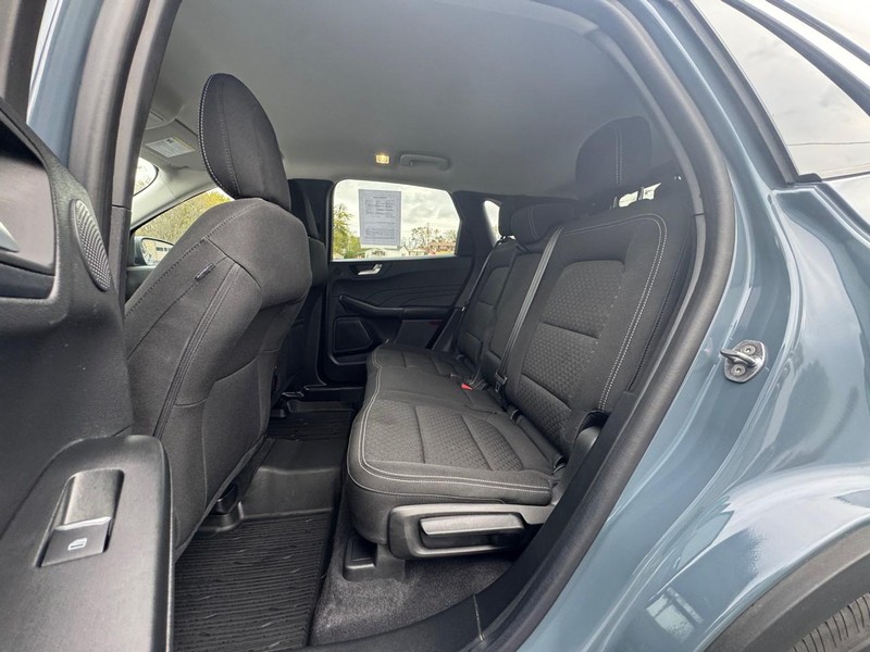 Ford Escape Vehicle Image 10