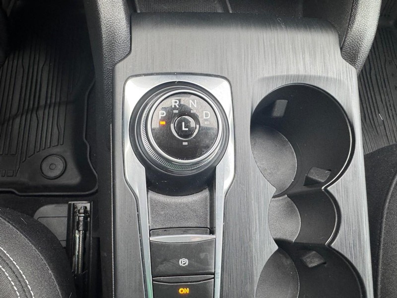 Ford Escape Vehicle Image 21