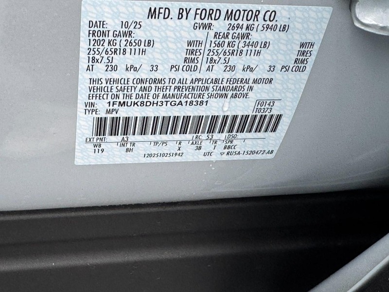 Ford Explorer Vehicle Image 19