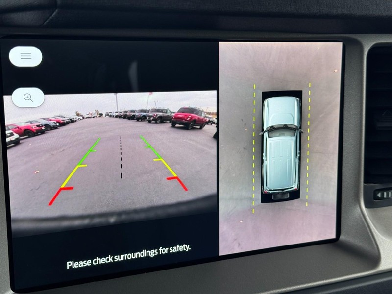 Ford Bronco Vehicle Image 16